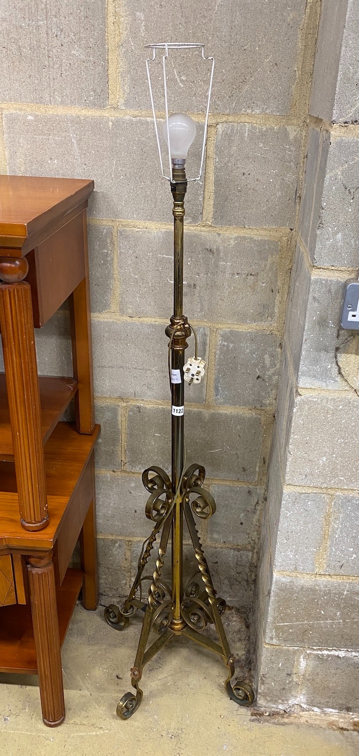 An Edwardian brass telescopic lamp standard